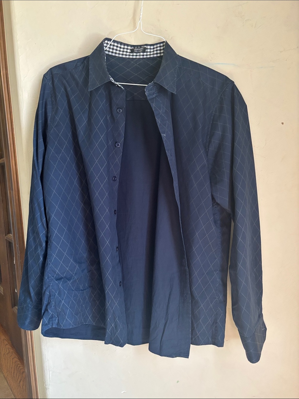 Coofandy button down top! Men’s large